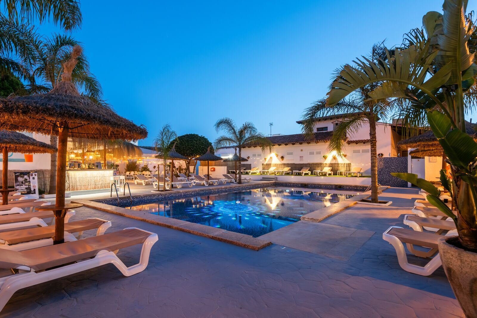 Piscina Chevy Hotel & Suites *** · Cala Ratjada · Mallorca